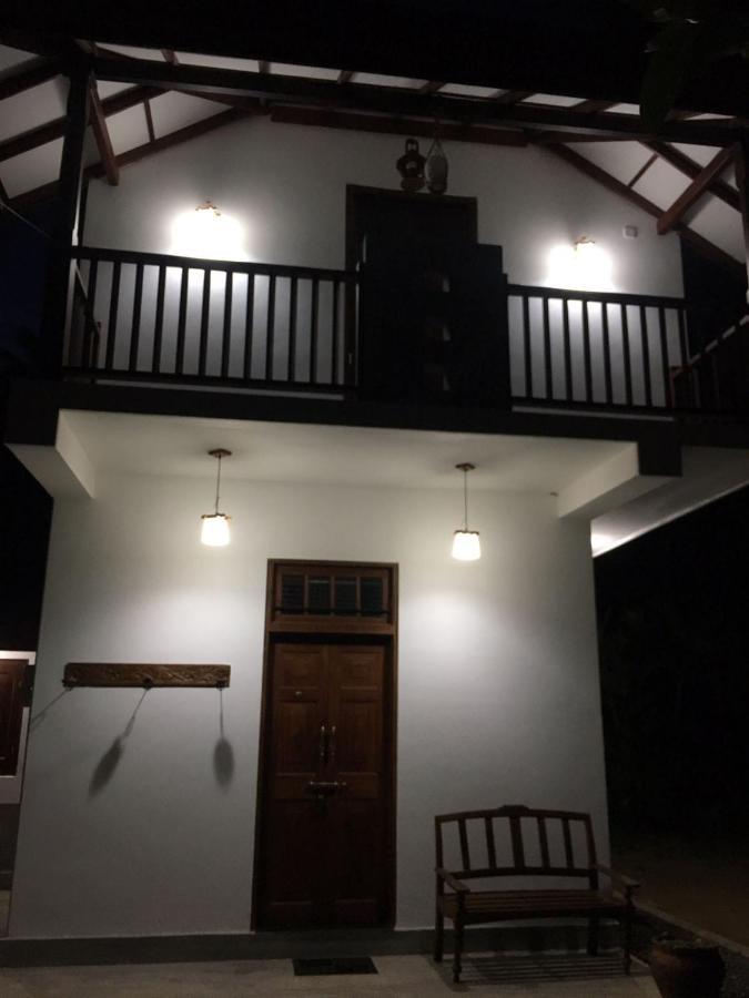 Sweet Pea Homestay Balapitiya Bagian luar foto