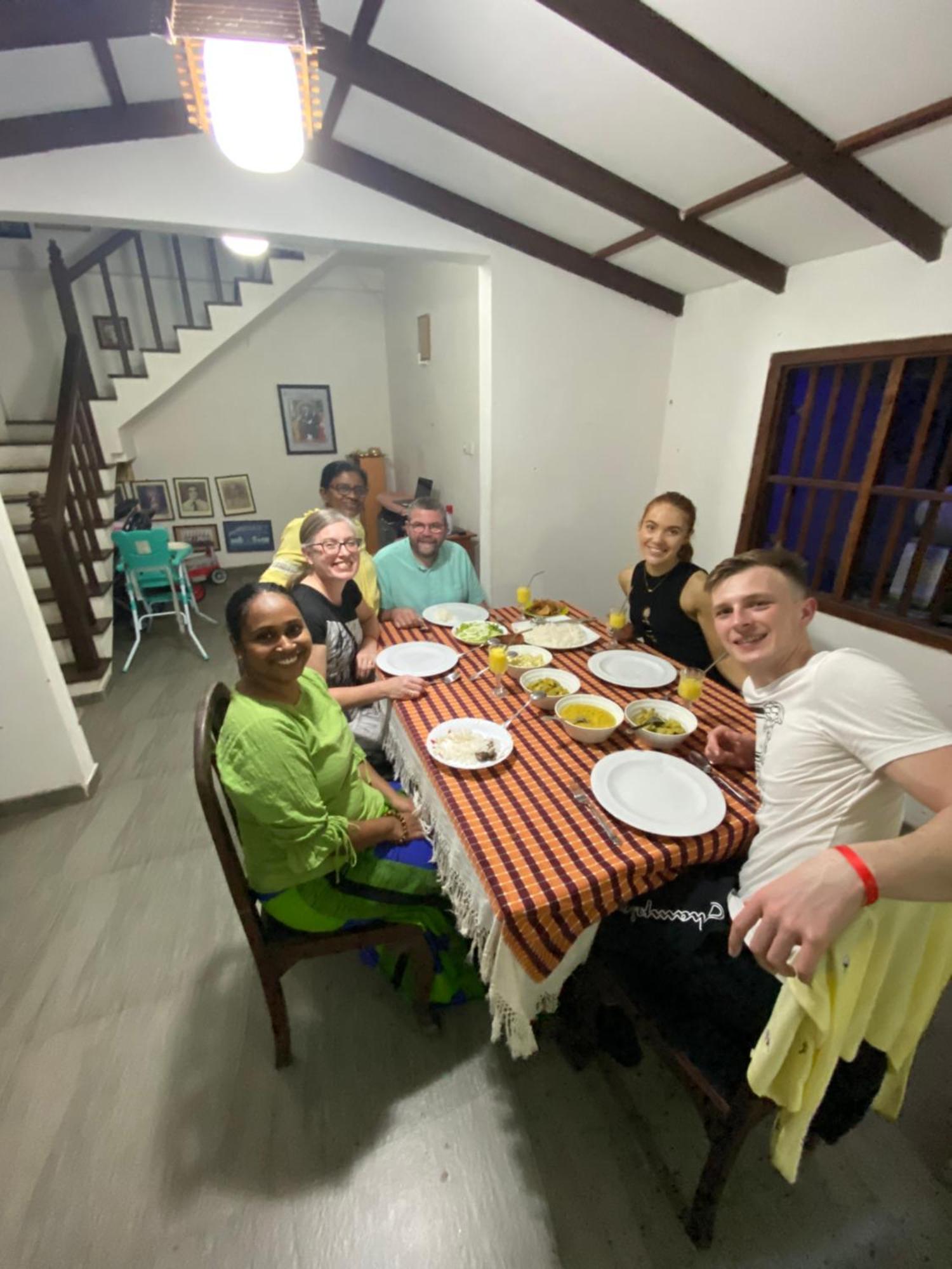 Sweet Pea Homestay Balapitiya Bagian luar foto