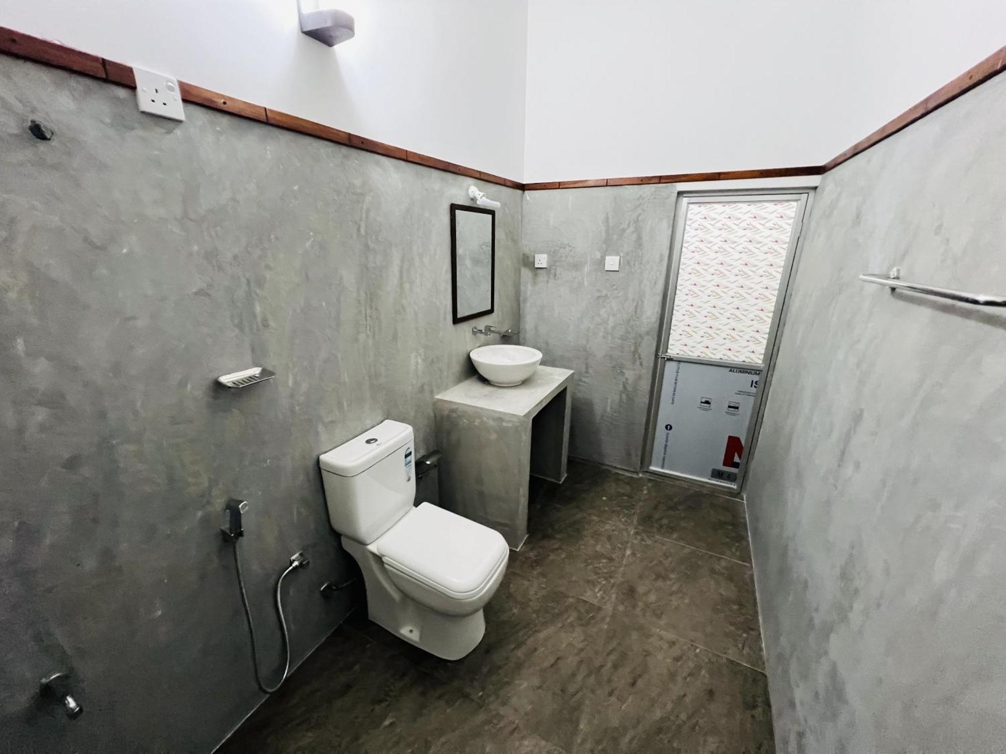 Sweet Pea Homestay Balapitiya Bagian luar foto